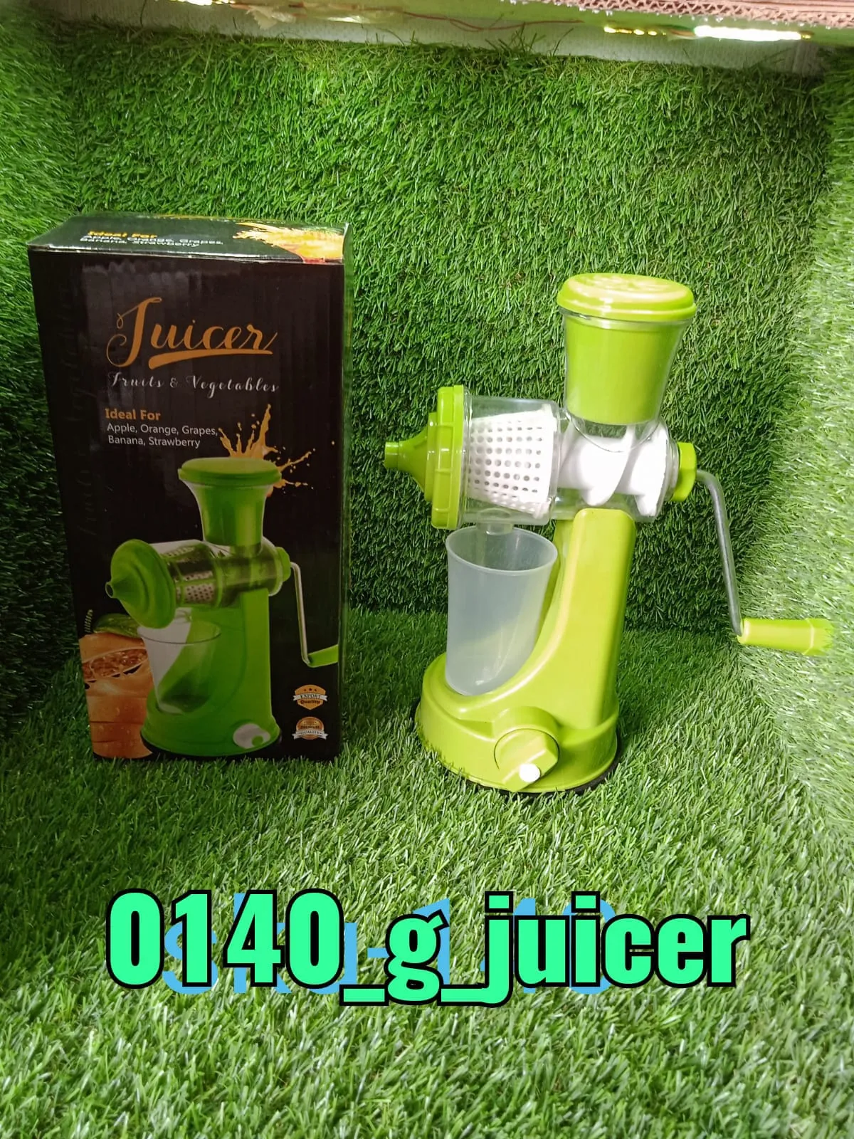 140 Plastic Multipurpose Manual Juicer (Green)