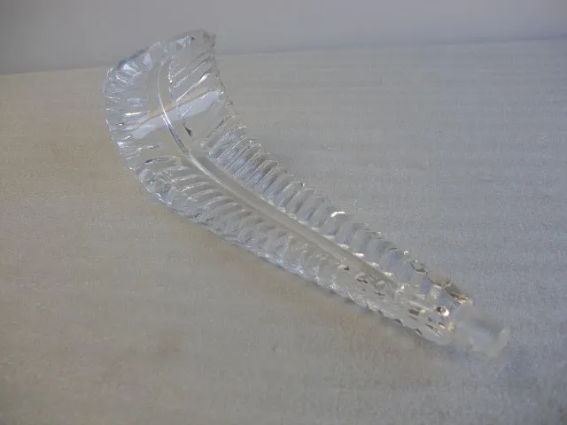 8" Glass Etched Leaf