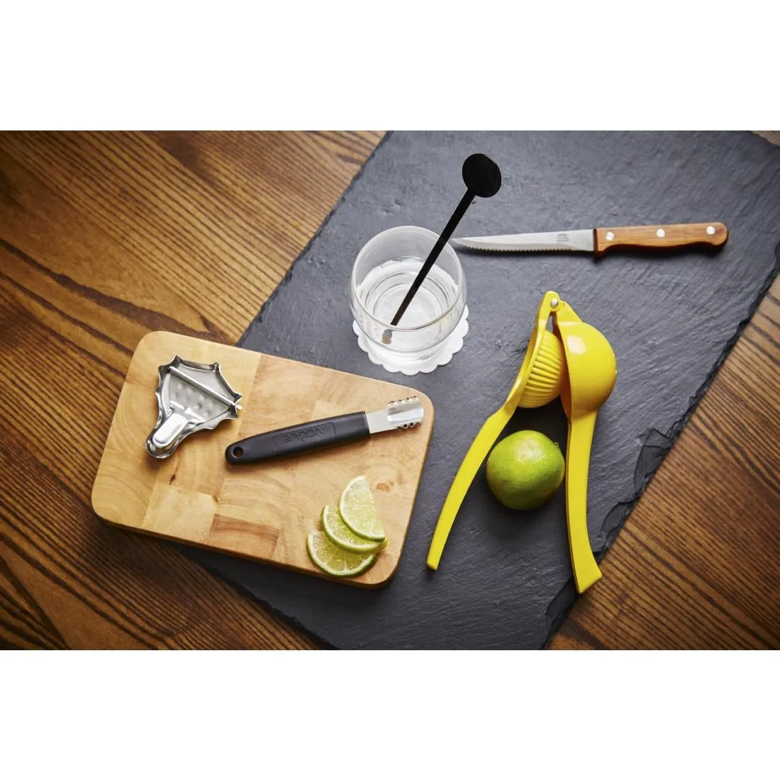 DP122 Olympia Hand Juicer Lemon