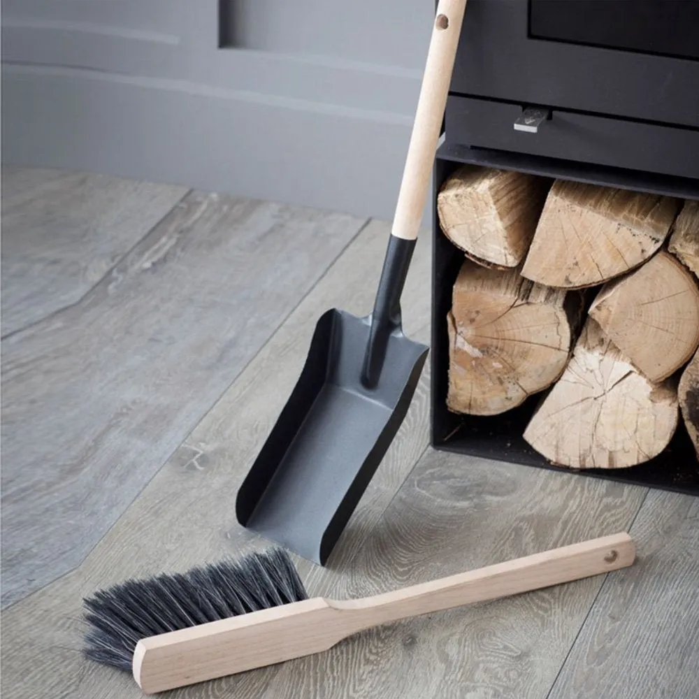 Jutland Fireside Dustpan & Brush