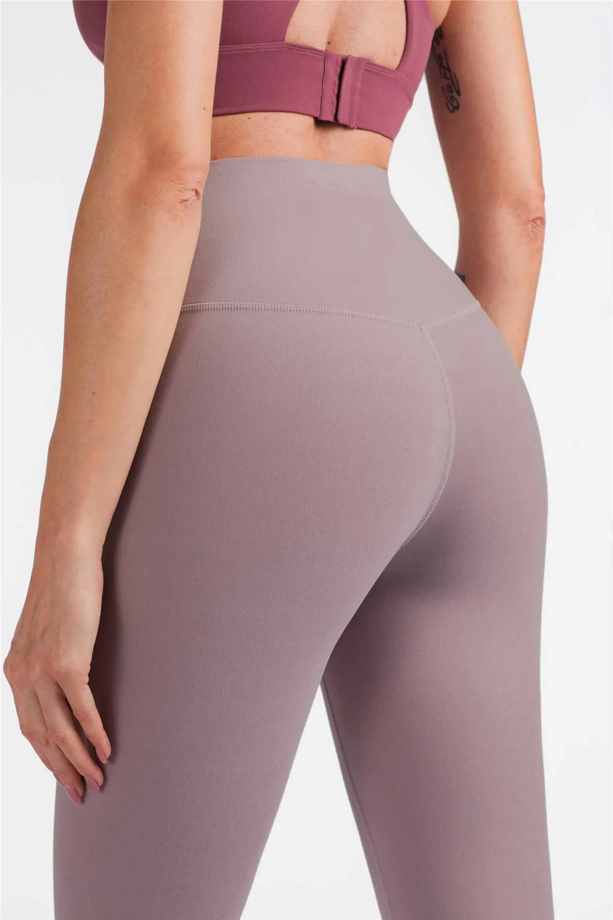 QK1242-NULS new European and American peach butt fitness pants One piece no embarrassment line high waist tight seven points nude yoga pants