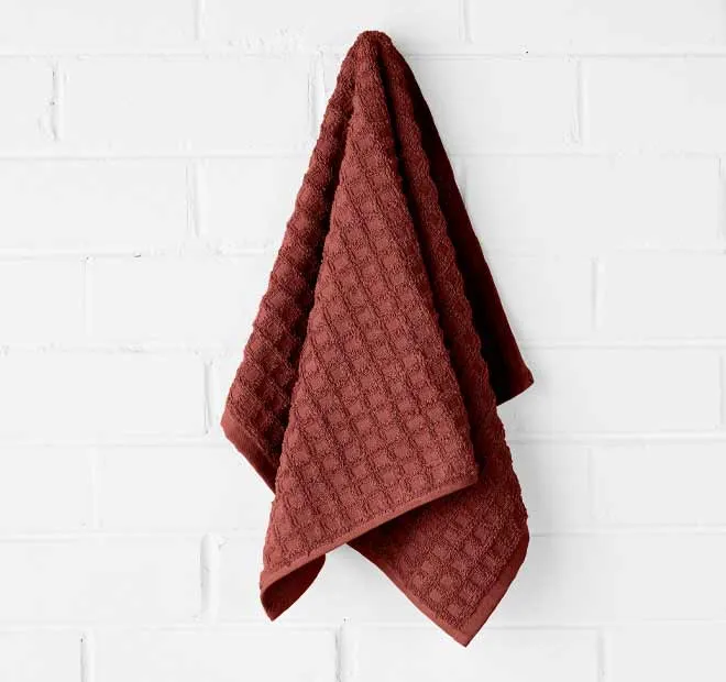 Waffle 580GSM Cotton Bath Towel Range Mahogany