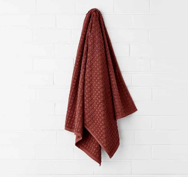 Waffle 580GSM Cotton Bath Towel Range Mahogany